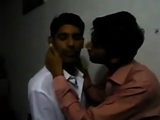 Paki - Homosexuell Jungen Küssen