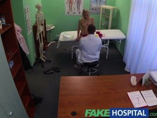 Fakehospital Ärzte Hahn Heilt Laut Sexy Geil Patienten Beschwerden