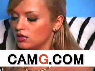 Sexy Blonde Rauchen Auf Live-webcam